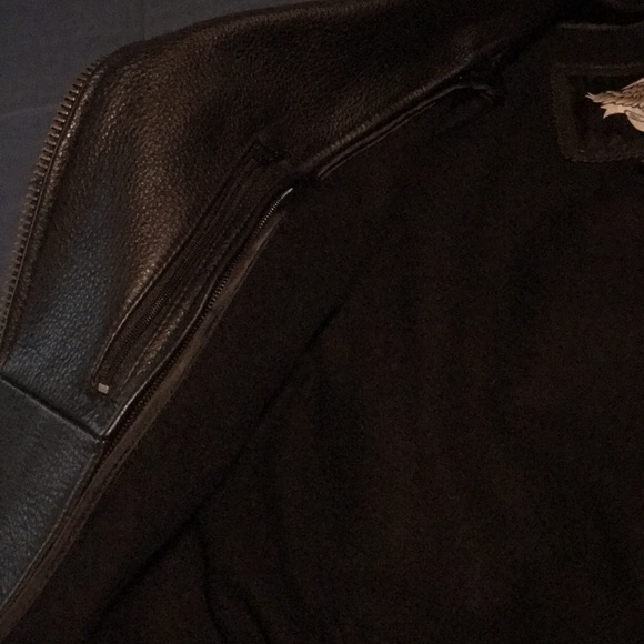 Harley-Davidson Belted Leather Jacket - Picture 6 of 13